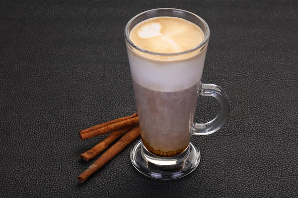 Capuchino en el vaso — Foto de Stock