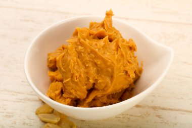 Fındık fıstık ezmesi