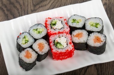 Sushi rulo seti görünümü