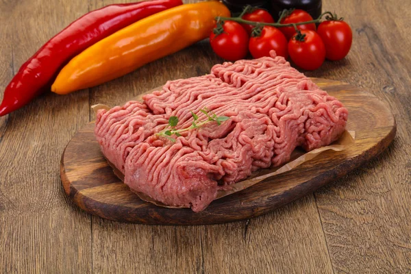 Carne macinata di tacchino crudo — Foto Stock