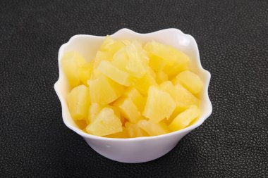 Marine ananas parçaları