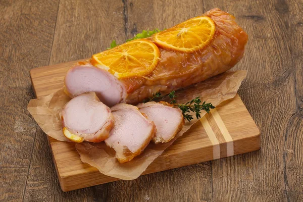 Rollo de pollo con naranja —  Fotos de Stock