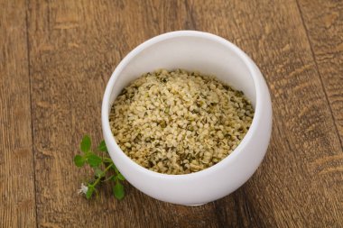 Kase kenevir tohumları soyulmuş