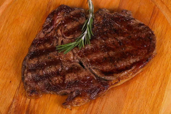 Ribeye biff med rosmarin — Stockfoto