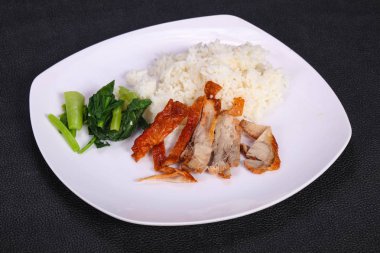 Kavrulmuş ördek göğsü ile Pirinç