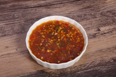 Tay tarzı baharatlı biber sos 