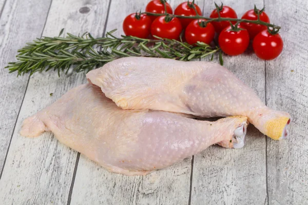 Raw chicken legs — Stock Photo, Image