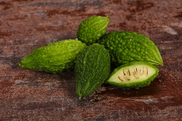 Tropikal egzotik sebze-acı kavun