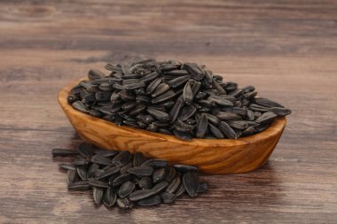 Lezzetli kavrulmuş ayçiçeği tohumu yığını