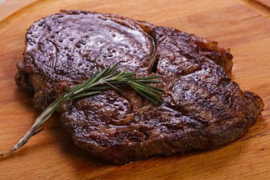 Biberiye ile Ribeye biftek