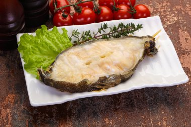 Wolffish biftek pişmiş