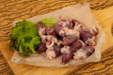 Tavuk kalpler yığın