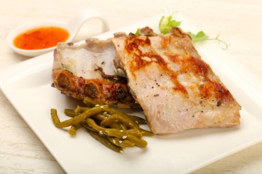 kavrulmuş yedek kaburga