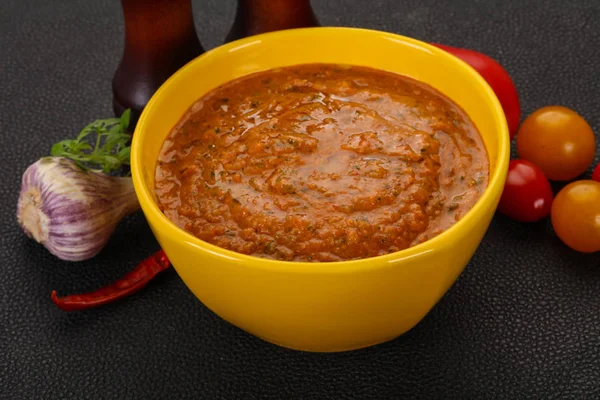 Beroemde Spaanse gazpacho tomatensoep — Stockfoto