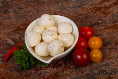 mozzarella peynir topları