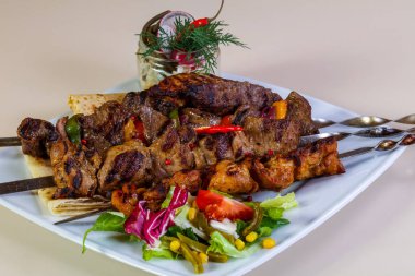 Barbekü et karışımı