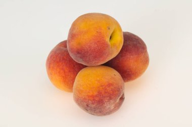 Güzelliğin üzerinde beyaz izole