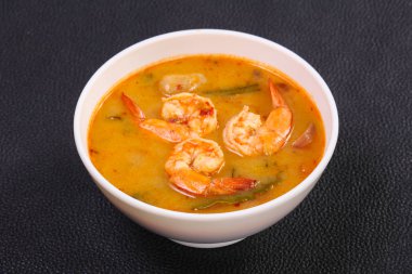 Ünlü Tay Tom Yam çorbası