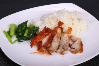 Kavrulmuş ördek göğsü ile Pirinç