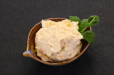 Kuru Kayısı ile lor