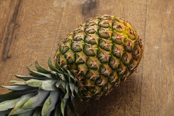 Ananas fresco maturo — Foto Stock