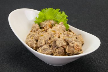 Krem ve kuru domates ile tavuk karaciğeri