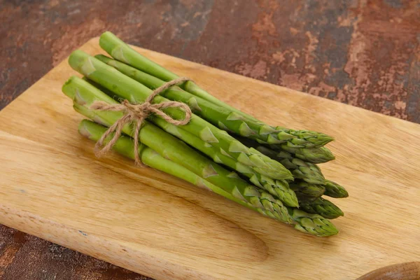 Raw asparagus heap — Stock Photo, Image