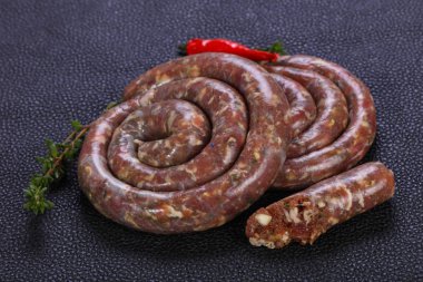 Ham kuzu sosis