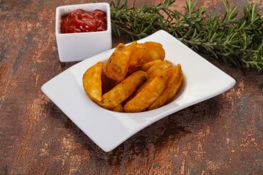 Kızarmış patates dilimleri