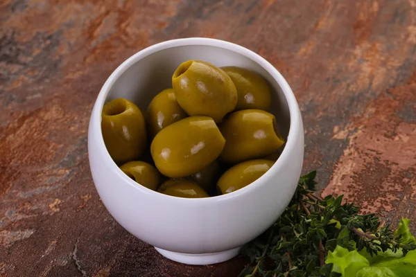 Grandes olives vertes — Photo