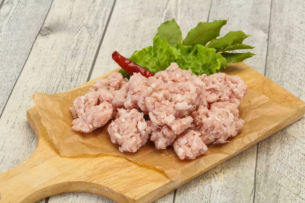 Carne macinata di maiale fatta in casa per cucinare — Foto Stock