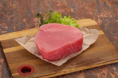 çiğ orkinos biftek