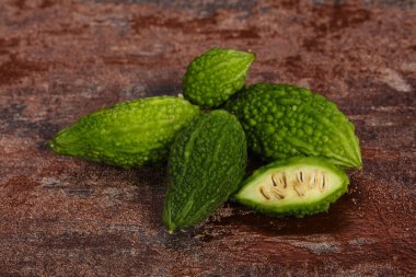 Tropikal egzotik sebze-acı kavun