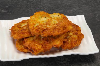 Kasede kavrulmuş patates krep