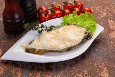 Wolffish biftek pişmiş