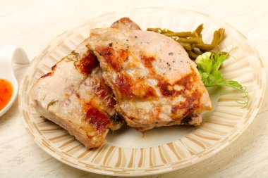 kavrulmuş yedek kaburga