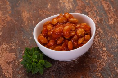 Domates soslu fırında böbrek