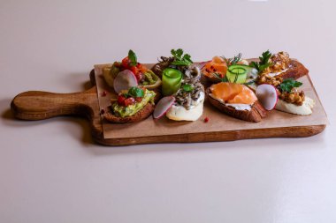 İspanyol bruschetta mix