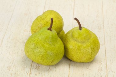 Tatlı lezzetli yeşil armut yığını