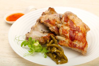 kavrulmuş yedek kaburga