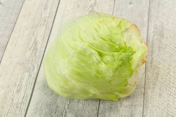 Fresh ripe green Iceberg salad — Stock Photo, Image