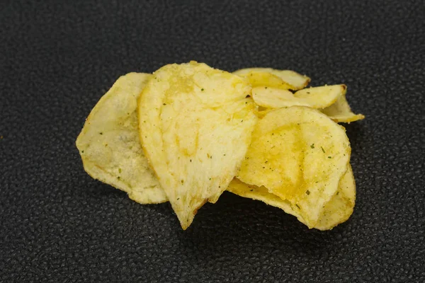 Natural potato salted chips heap — Stock Photo, Image