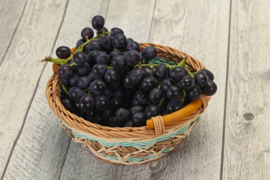 Taze olgun tatlı kırmızı üzüm