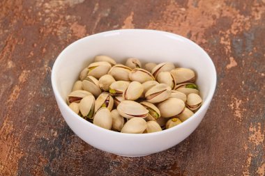 Fıstıklı fındık yığını