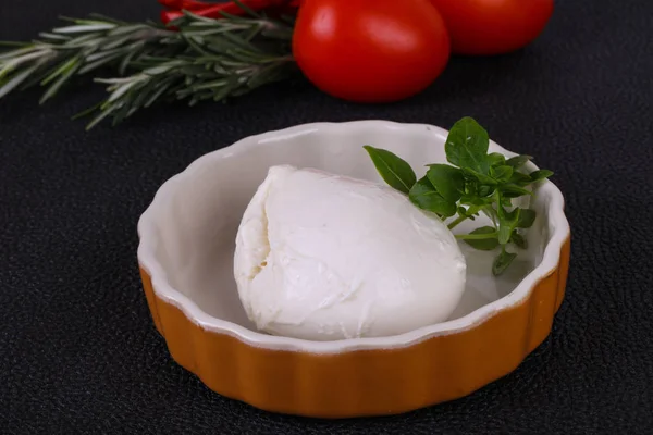 Olasz Mozzarella sajttal labda — Stock Fotó