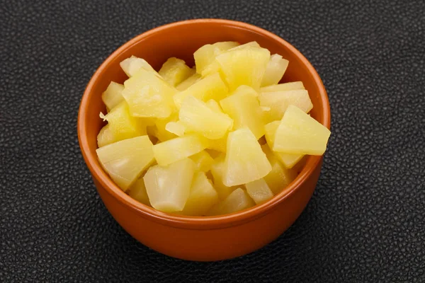 Gemarineerde ananas stukjes — Stockfoto