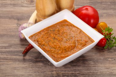 Ünlü Ispanyol Gazpacho domates çorbası