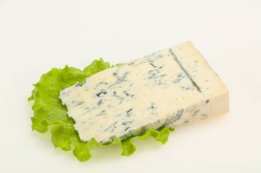 İtalyan geleneksel gorgonzola peyniri izole