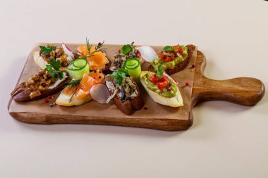 İspanyol bruschetta mix