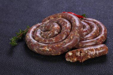 Ham kuzu sosis
